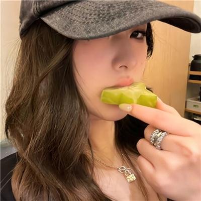 丈夫们，女人们，情人们